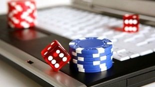 Philippine English interface and local user experience on lotto8